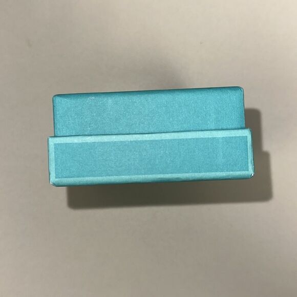 House of Harlow 1960 14KT GOLD PLATED BRASS BOW TIE DANGLING EARRINGS - Picture 5 of 7